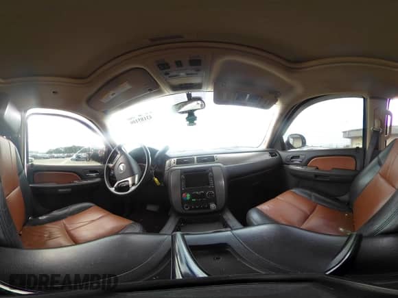 2008 Chevrolet Tahoe 1LT с VIN 1GNFK13068R122740, выставлен на аукционе IAAI как лот 43185100 с пробегом 268 408 миль миль и . История ставок и продаж доступна на DreamBid. Изображение 18.