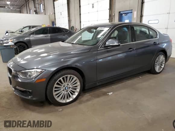 2014 BMW 3 Series 328i xDrive с VIN WBA3B3G52ENR83636, выставлен на аукционе Copart как лот 85943805 с пробегом 95 914 миль миль и Чистый • Clean title. История ставок и продаж доступна на DreamBid. Изображение 1.