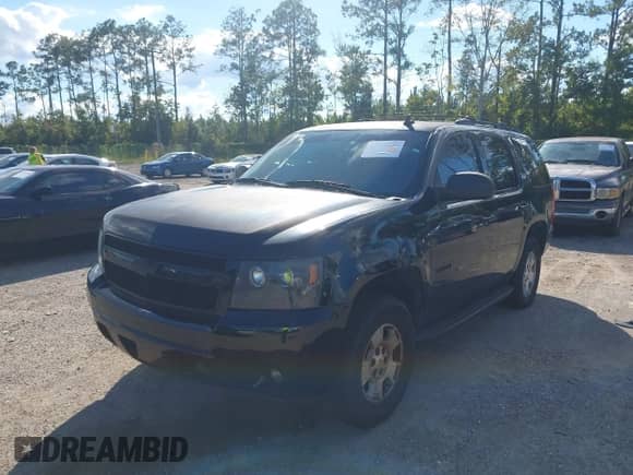 2010 Chevrolet Tahoe LT с VIN 1GNMCBE34AR112554, выставлен на аукционе IAAI как лот 43456529 с пробегом 251 893 миль миль и . История ставок и продаж доступна на DreamBid. Изображение 2.