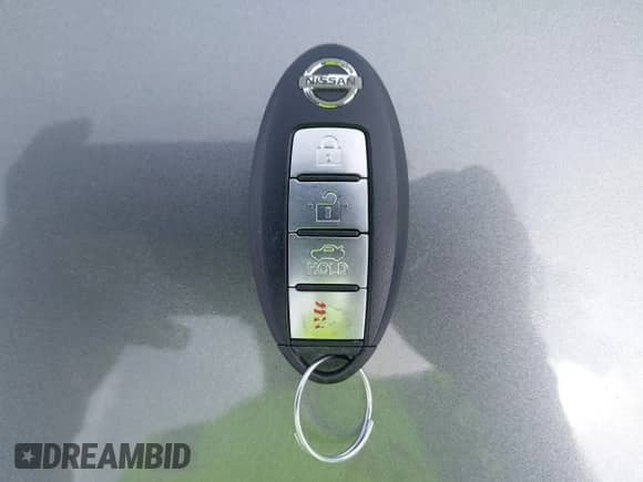 2017 Nissan Sentra SR с VIN 3N1AB7AP7HY374161, выставлен на аукционе IAAI как лот 42091618 с пробегом 93 598 миль миль и . История ставок и продаж доступна на DreamBid. Изображение 11.