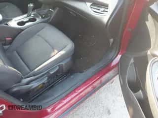 2017 Chevrolet Malibu LT с VIN 1G1ZE5ST6HF181586, выставлен на аукционе IAAI как лот 43185172 с пробегом 88 847 миль миль и . История ставок и продаж доступна на DreamBid. Изображение 5.