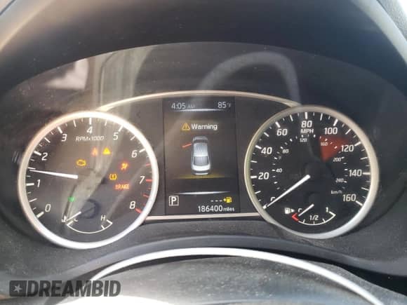 2017 Nissan Sentra SV z VIN 3N1AB7AP6HY363653, wystawiony jako Copart lot #86050325 z przebiegiem 186 400 mil mil oraz Czysty tytuł • Clean title. Historia ofert i sprzedaży dostępna na DreamBid. Obrazek 9.