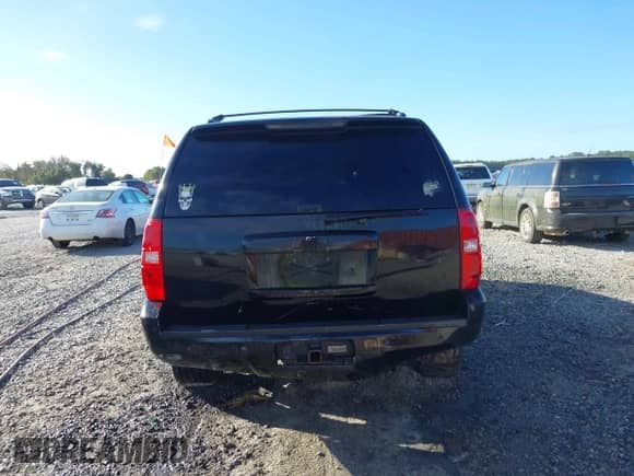 2011 Chevrolet Tahoe LT с VIN 1GNSCBE01BR276620, выставлен на аукционе IAAI как лот 43347276 с пробегом 208 456 миль миль и . История ставок и продаж доступна на DreamBid. Изображение 16.