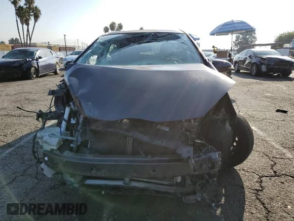 2016 Toyota Prius One z VIN JTDKDTB33G1129778, wystawiony jako Copart lot #84056165 z przebiegiem 108 571 mil mil oraz Szkoda całkowita • Salvage title. Historia ofert i sprzedaży dostępna na DreamBid. Obrazek 5.