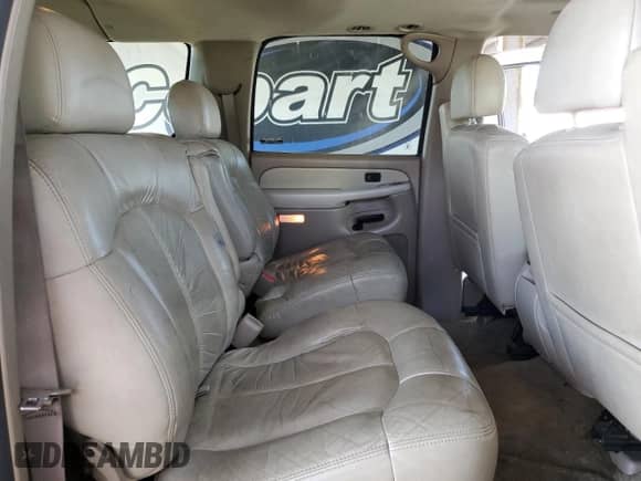 2002 Chevrolet Suburban LT с VIN 1GNFK16T82J116563, выставлен на аукционе Copart как лот 81069515 с пробегом 225 728 миль миль и Списание • Salvage title. История ставок и продаж доступна на DreamBid. Изображение 11.