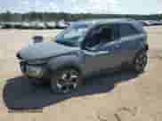 2023 Hyundai Venue SEL с VIN KMHRC8A31PU220235, выставлен на аукционе Copart как лот 81390875 с пробегом 47 253 миль миль и Списание • Salvage title. История ставок и продаж доступна на DreamBid. Изображение 1.
