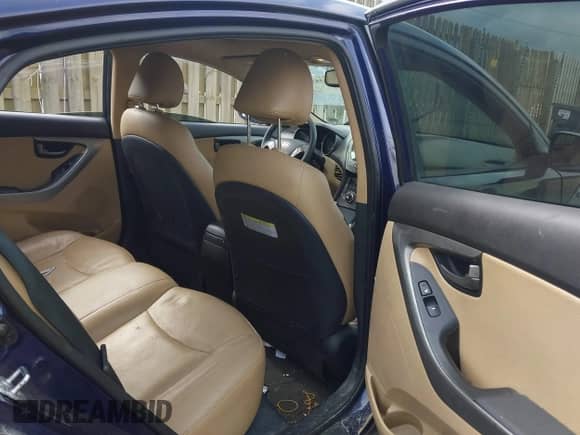 2013 Hyundai Elantra Limited с VIN 5NPDH4AE8DH172118, выставлен на аукционе IAAI как лот 43430872 с пробегом Не указан миль и . История ставок и продаж доступна на DreamBid. Изображение 8.