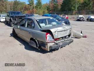 2003 Hyundai Elantra GLS z VIN KMHDN45D03U474254, wystawiony jako IAAI lot #43384377 z przebiegiem 86 207 mil mil oraz . Historia ofert i sprzedaży dostępna na DreamBid. Obrazek 3.