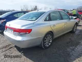 2009 Hyundai Azera Limited с VIN KMHFC46F19A341981, выставлен на аукционе IAAI как лот 41714918 с пробегом 148 425 миль миль и . История ставок и продаж доступна на DreamBid. Изображение 4.