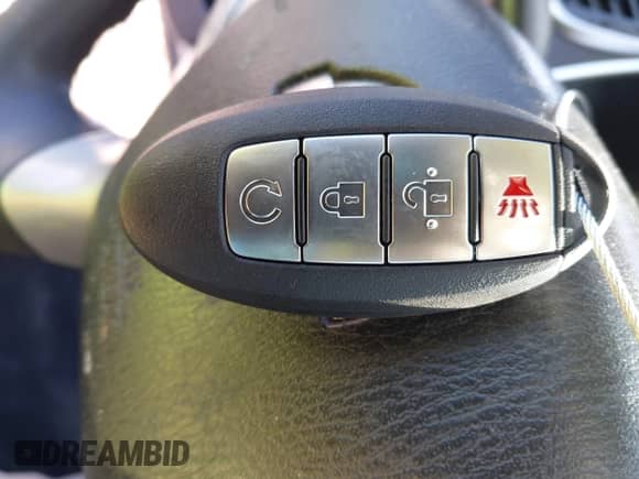 2016 Nissan Murano S with VIN 5N1AZ2MG9GN172002, listed as a IAAI auction lot 43425592 with 160,936 mi miles and . Bid and sale history available at DreamBid. Image 11.