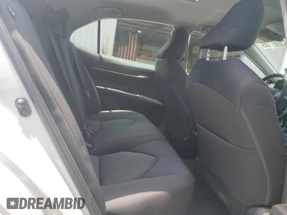 2023 Toyota Camry LE z VIN 4T1C11AK1PU184167, wystawiony jako Copart lot #63689135 z przebiegiem 42 134 mil mil oraz Szkoda całkowita • Salvage title. Historia ofert i sprzedaży dostępna na DreamBid. Obrazek 10.