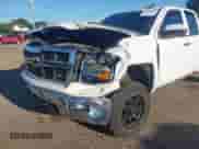 2015 Chevrolet Silverado 1500 LT z VIN 1GCVKREC1FZ362348, wystawiony jako IAAI lot #43092157 z przebiegiem 140 941 mil mil oraz . Historia ofert i sprzedaży dostępna na DreamBid. Obrazek 6.