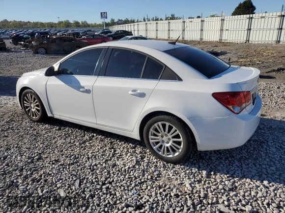 2013 Chevrolet Cruze ECO с VIN 1G1PH5SB1D7288703, выставлен на аукционе Copart как лот 89575505 с пробегом 155 699 миль миль и Чистый • Clean title. История ставок и продаж доступна на DreamBid. Изображение 2.