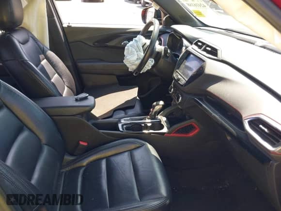 2021 Chevrolet TrailBlazer RS с VIN KL79MUSL2MB004021, выставлен на аукционе IAAI как лот 42416168 с пробегом 87 113 миль миль и . История ставок и продаж доступна на DreamBid. Изображение 5.