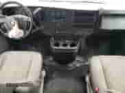 2023 Chevrolet Express Passenger LS с VIN 1GAZGNFP6P1205159, выставлен на аукционе Copart как лот 54216095 с пробегом 33 752 миль миль и Списание • Salvage title. История ставок и продаж доступна на DreamBid. Изображение 8.