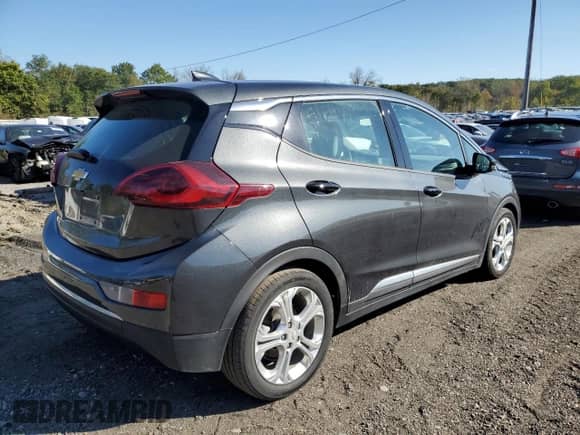 2017 Chevrolet Bolt EV LT z VIN 1G1FW6S0XH4175829, wystawiony jako Copart lot #70488133 z przebiegiem 30 865 mil mil oraz . Historia ofert i sprzedaży dostępna na DreamBid. Obrazek 3.
