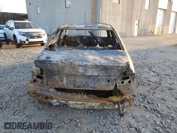 2002 BMW 5 Series 530i with VIN WBADT53432CE93887, listed as a Copart auction lot 48409015 with Not provided miles and Salvage title. Bid and sale history available at DreamBid. Image 6.