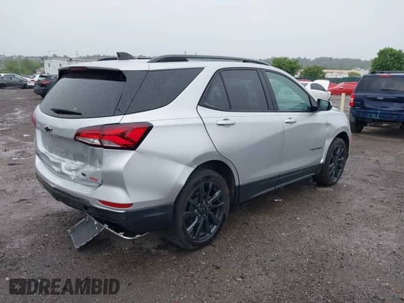 2022 Chevrolet Equinox RS z VIN 2GNAXWEV8N6142870, wystawiony jako IAAI lot #42365086 z przebiegiem 44 337 mil mil oraz . Historia ofert i sprzedaży dostępna na DreamBid. Obrazek 4.