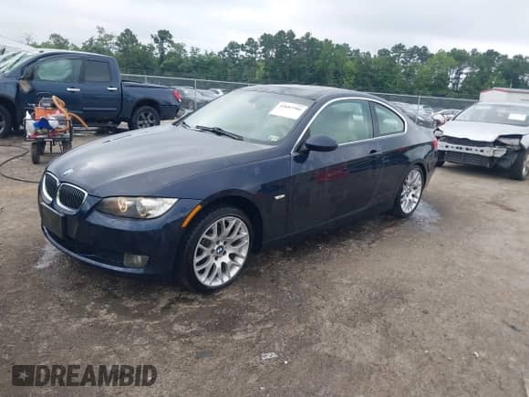 2007 BMW 3 Series 328i с VIN WBAWB33587PU88190, выставлен на аукционе IAAI как лот 42687586 с пробегом 158 481 миль миль и . История ставок и продаж доступна на DreamBid. Изображение 17.