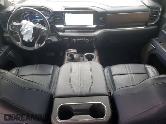 2023 Chevrolet Silverado 1500 High Country with VIN 1GCUDJE82PZ241915, listed as a Copart auction lot 65246765 with 61,743 mi miles and Salvage title. Bid and sale history available at DreamBid. Image 8.