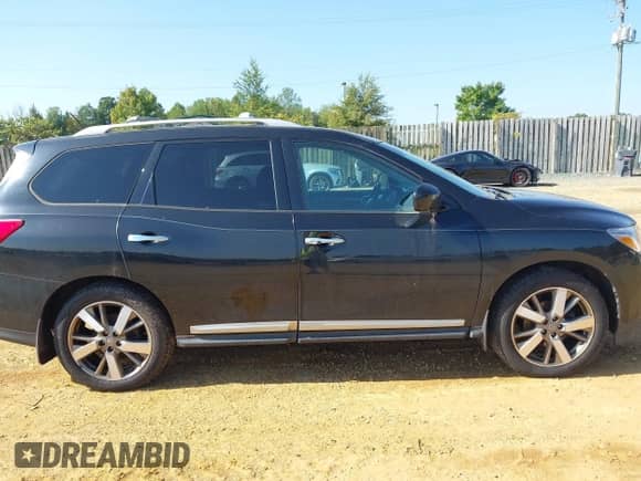 2015 Nissan Pathfinder SL с VIN 5N1AR2MMXFC606380, выставлен на аукционе IAAI как лот 43201551 с пробегом 239 389 миль миль и . История ставок и продаж доступна на DreamBid. Изображение 13.