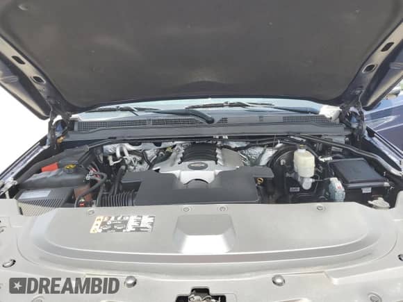 2018 Cadillac Escalade Luxury with VIN 1GYS3BKJ7JR260064, listed as a Copart auction lot 61089915 with 112,720 mi miles and Salvage title. Bid and sale history available at DreamBid. Image 12.