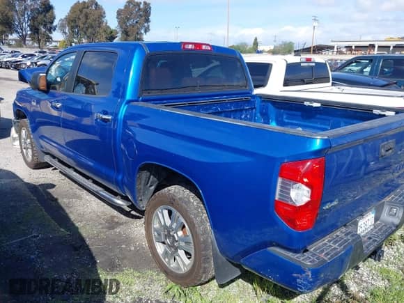 2017 Toyota Tundra Platinum с VIN 5TFAY5F10HX632509, выставлен на аукционе IAAI как лот 41583094 с пробегом 130 850 миль миль и . История ставок и продаж доступна на DreamBid. Изображение 3.