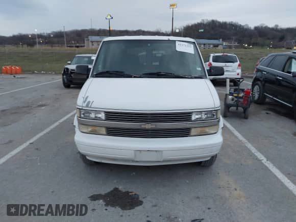 1995 Chevrolet Astro Cargo with VIN 1GBDM19W5SB172412, listed as a IAAI auction lot 41172353 with 119,531 mi miles and . Bid and sale history available at DreamBid. Image 12.
