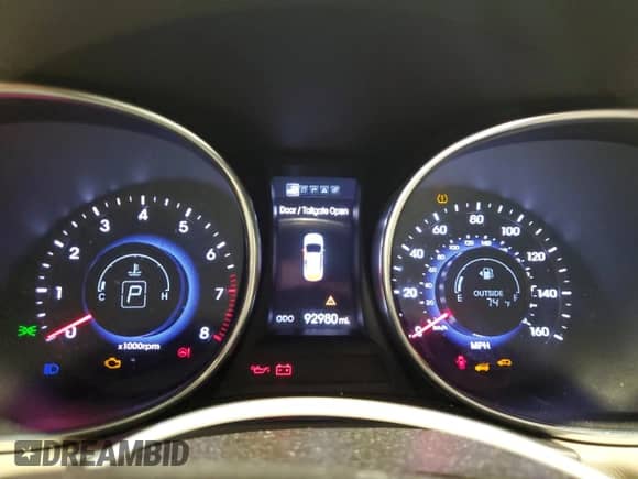 2013 Hyundai Santa Fe Sport with VIN 5XYZWDLA0DG049765, listed as a Copart auction lot 82461275 with 92,980 mi miles and Salvage title. Bid and sale history available at DreamBid. Image 9.