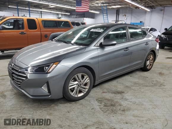2019 Hyundai Elantra Limited with VIN KMHD84LF5KU745111, listed as a Copart auction lot 90583065 with 122,275 mi miles and Clean title. Bid and sale history available at DreamBid. Image 1.