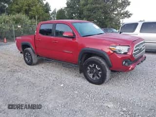 2016 Toyota Tacoma SR5 z VIN 5TFAZ5CN3GX005998, wystawiony jako IAAI lot #42760178 z przebiegiem 138 138 mil mil oraz . Historia ofert i sprzedaży dostępna na DreamBid. Obrazek 1.