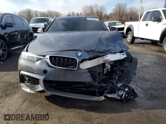 2016 BMW 4 Series 435i xDrive z VIN WBA4B3C50GG528527, wystawiony jako Copart lot #50309585 z przebiegiem 106 994 mil mil oraz Szkoda całkowita • Salvage title. Historia ofert i sprzedaży dostępna na DreamBid. Obrazek 5.
