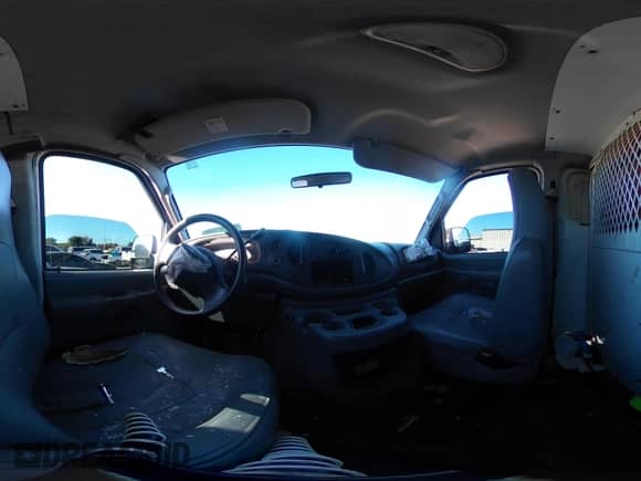 2004 Ford Econoline Cargo с VIN 1FTRE14W54HA95479, выставлен на аукционе IAAI как лот 42517506 с пробегом 285 509 миль миль и . История ставок и продаж доступна на DreamBid. Изображение 18.