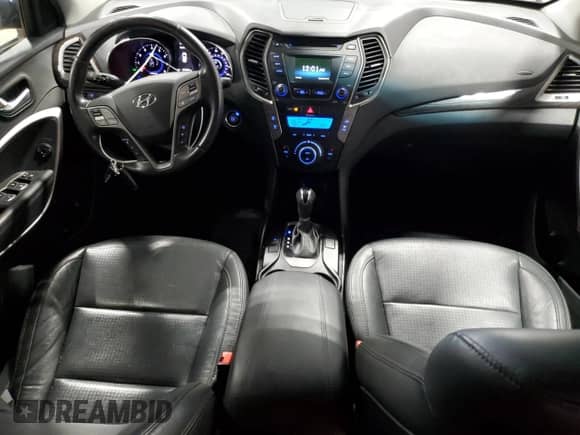 2015 Hyundai Santa Fe с VIN 5XYZUDLA1FG302293, выставлен на аукционе Copart как лот 82072205 с пробегом 159 389 миль миль и Чистый • Clean title. История ставок и продаж доступна на DreamBid. Изображение 8.