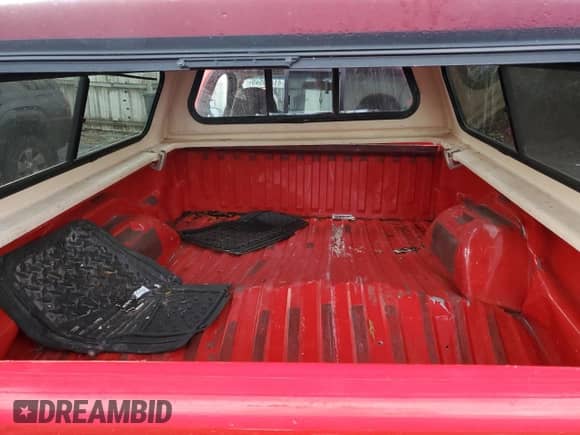 2001 Dodge Dakota z VIN 1B7FL26X01S233108, wystawiony jako Copart lot #41419545 z przebiegiem 226 871 mil mil oraz Szkoda całkowita • Salvage title. Historia ofert i sprzedaży dostępna na DreamBid. Obrazek 10.