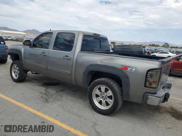 2008 Chevrolet Silverado 1500 1LT with VIN 3GCEK13J68G229476, listed as a Copart auction lot 69774465 with Not provided miles and Salvage title. Bid and sale history available at DreamBid. Image 2.