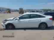 2015 Hyundai Sonata SE с VIN 5NPE24AF2FH224747, выставлен на аукционе IAAI как лот 43189060 с пробегом 96 229 миль миль и . История ставок и продаж доступна на DreamBid. Изображение 14.