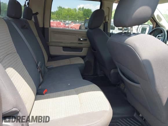 2010 Dodge 1500 SLT z VIN 1D7RV1CP3AS197393, wystawiony jako IAAI lot #42492099 z przebiegiem 238 392 mil mil oraz . Historia ofert i sprzedaży dostępna na DreamBid. Obrazek 8.