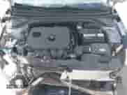 2019 Hyundai Elantra SEL z VIN 5NPD84LF8KH428180, wystawiony jako IAAI lot #43052707 z przebiegiem 103 157 mil mil oraz . Historia ofert i sprzedaży dostępna na DreamBid. Obrazek 10.