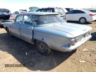 1962 Chevrolet Corvair z VIN 84844114NOV1N, wystawiony jako Copart lot #84844114 z przebiegiem 88 760 mil mil oraz Nie do naprawy • Non repairable. Historia ofert i sprzedaży dostępna na DreamBid. Obrazek 2.