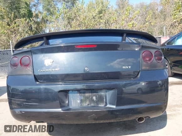 2009 Dodge Charger SE с VIN 2B3KA43D19H514008, выставлен на аукционе IAAI как лот 43352922 с пробегом Не указан миль и . История ставок и продаж доступна на DreamBid. Изображение 18.