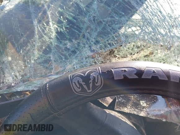 2000 Nissan Frontier XE с VIN 1N6ED26T0YC305657, выставлен на аукционе IAAI как лот 41340044 с пробегом Не указан миль и . История ставок и продаж доступна на DreamBid. Изображение 7.