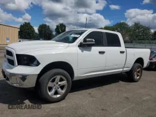 2016 Ram 1500 Outdoorsman z VIN 1C6RR7TM9GS397749, wystawiony jako Copart lot #70160745 z przebiegiem 198 598 mil mil oraz Czysty tytuł • Clean title. Historia ofert i sprzedaży dostępna na DreamBid. Obrazek 1.