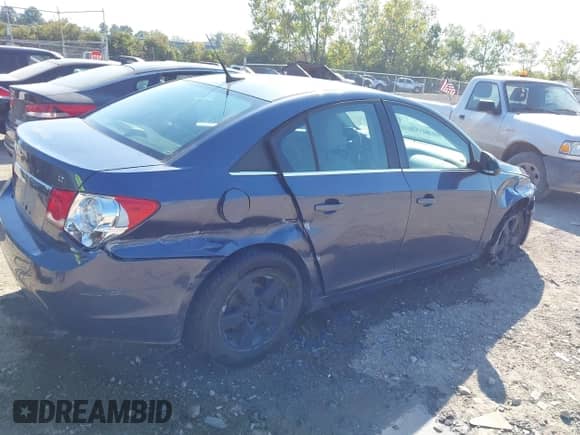 2014 Chevrolet Cruze 1LT с VIN 1G1PC5SB4E7347310, выставлен на аукционе IAAI как лот 43205611 с пробегом 168 639 миль миль и . История ставок и продаж доступна на DreamBid. Изображение 6.
