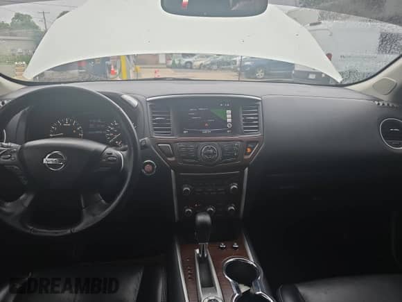 2020 Nissan Pathfinder Platinum с VIN 5N1DR2DM1LC579451, выставлен на аукционе Copart как лот 61667215 с пробегом 131 641 миль миль и Чистый • Clean title. История ставок и продаж доступна на DreamBid. Изображение 9.