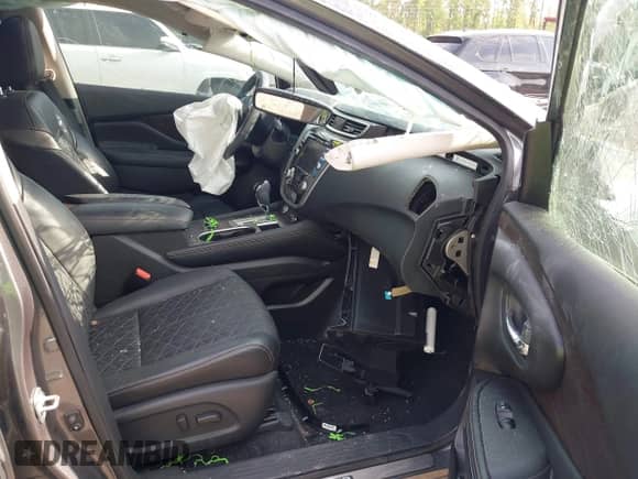 2021 Nissan Murano Platinum with VIN 5N1AZ2DJ0MC104920, listed as a IAAI auction lot 42112070 with 92,848 mi miles and . Bid and sale history available at DreamBid. Image 5.