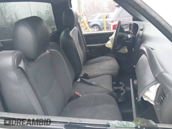 2006 Chevrolet Silverado 1500 Work Truck с VIN 1GCEC14Z46Z294874, выставлен на аукционе IAAI как лот 41449044 с пробегом 190 082 миль миль и . История ставок и продаж доступна на DreamBid. Изображение 5.