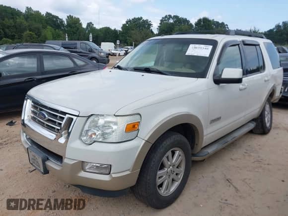 2008 Ford Explorer Eddie Bauer with VIN 1FMEU74E68UA40222, listed as a IAAI auction lot 43039340 with 181,766 mi miles and . Bid and sale history available at DreamBid. Image 2.