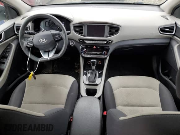 2018 Hyundai Ioniq Blue с VIN KMHC65LC7JU094219, выставлен на аукционе Copart как лот 55613904 с пробегом 51 112 миль миль и Списание • Salvage title. История ставок и продаж доступна на DreamBid. Изображение 8.