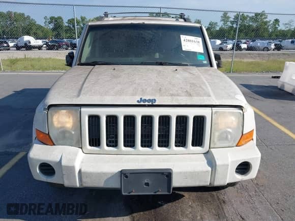 2006 Jeep Commander z VIN 1J8HG48N66C228591, wystawiony jako IAAI lot #42801638 z przebiegiem 246 875 mil mil oraz . Historia ofert i sprzedaży dostępna na DreamBid. Obrazek 6.